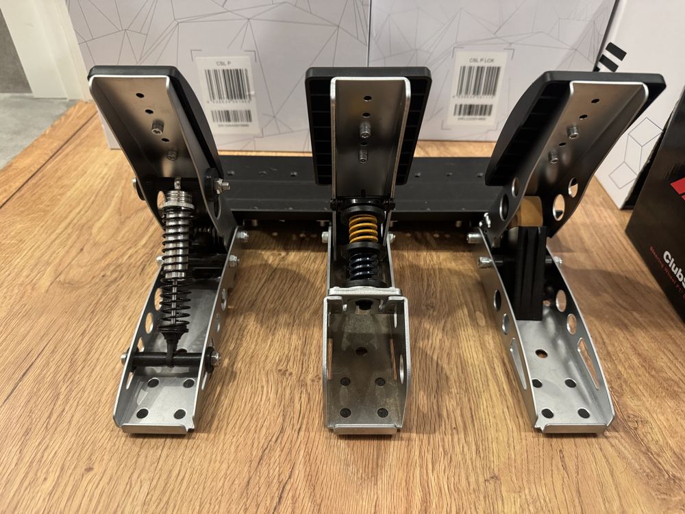 Conjunto fanatec sim racing simulador