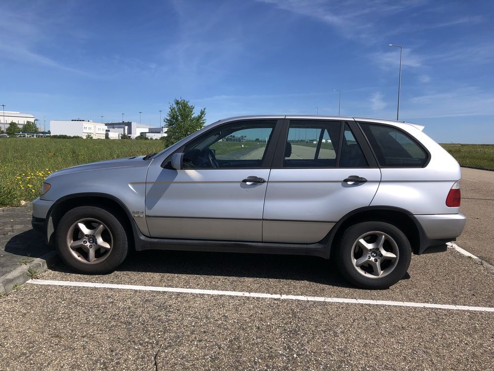 Vendo BMW X5 E53