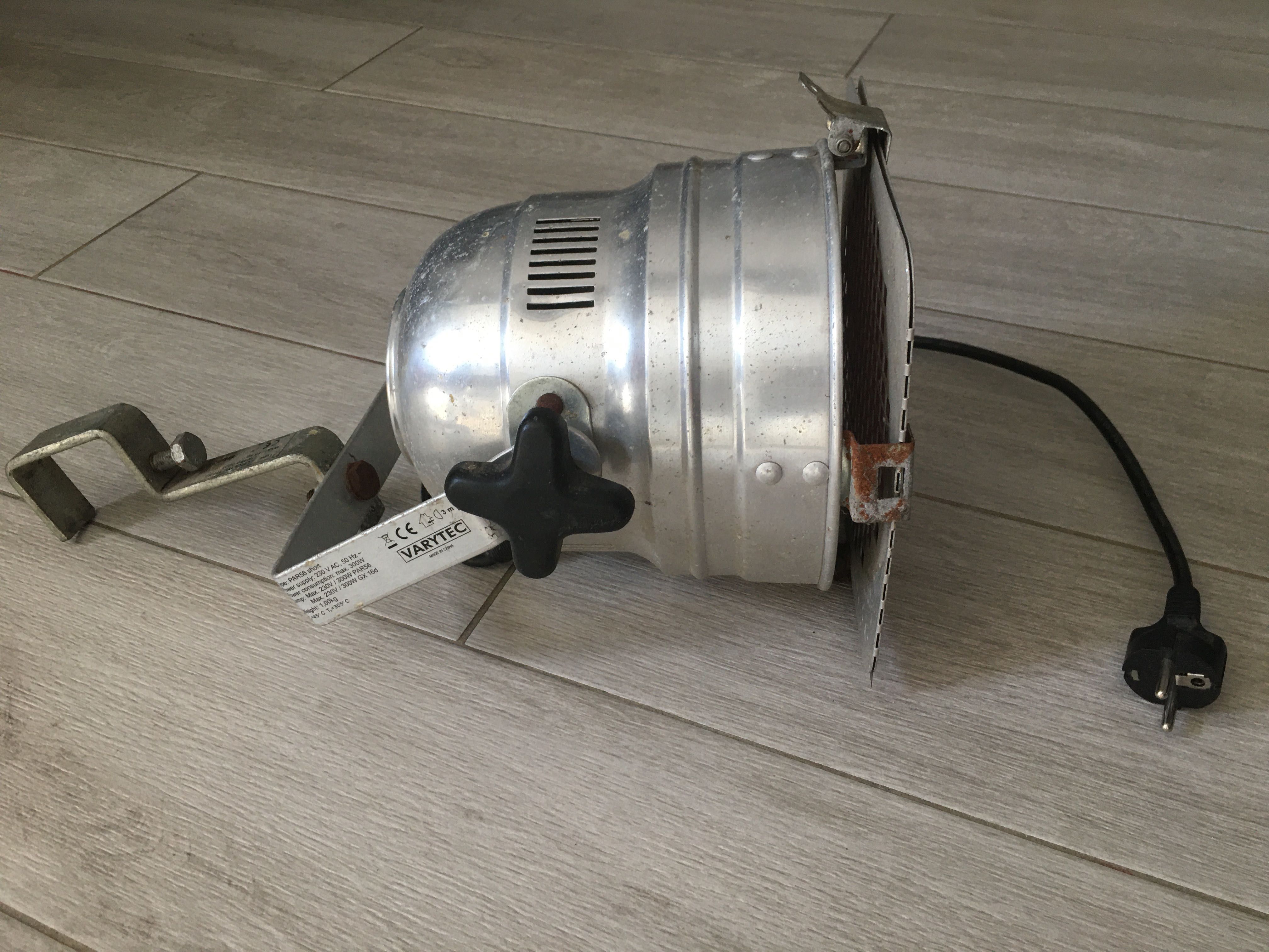 Lampa sceniczna PAR 56 300w