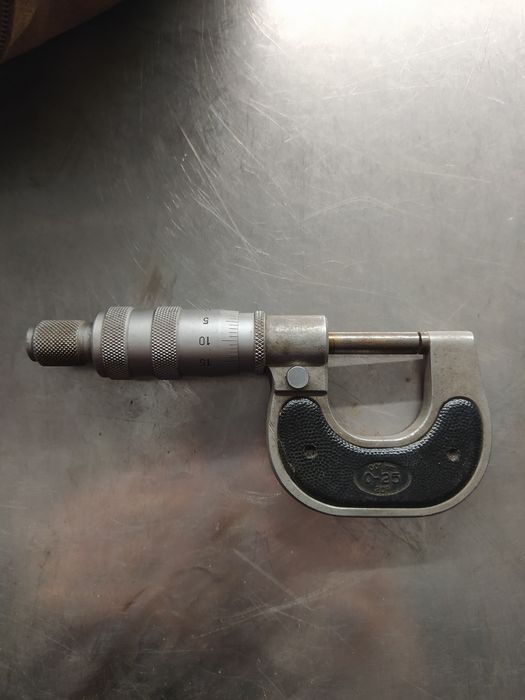 Micrometro de exterior