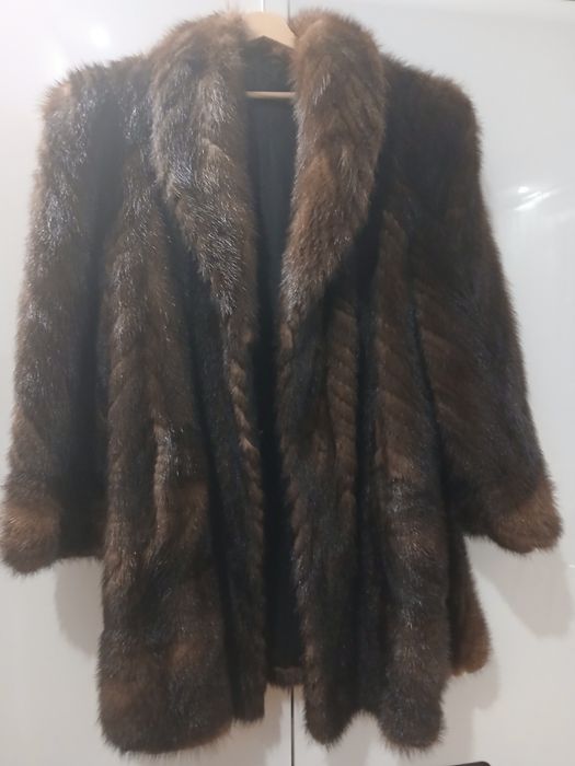 Futerko damskie z norek kanadyjskich naturalne