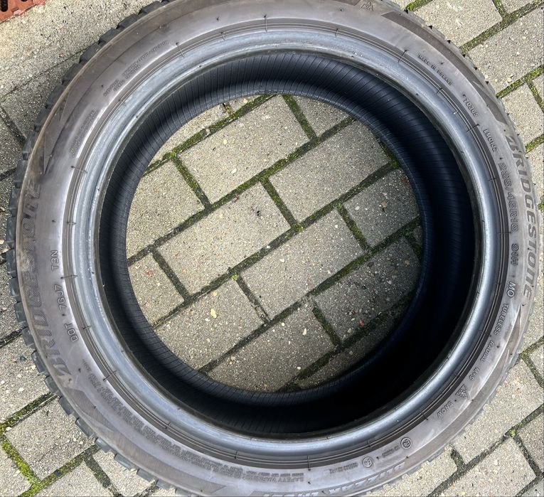 Opny 225/45/18 zimowe Bridgestone