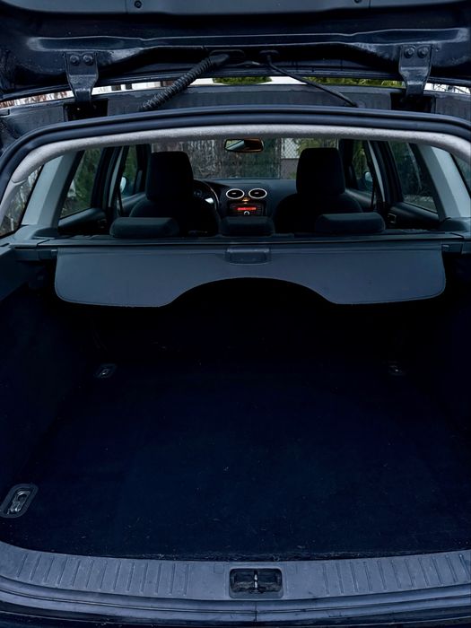 Ford FOCUS kombi mk2 2.0 tdci *Ghia*