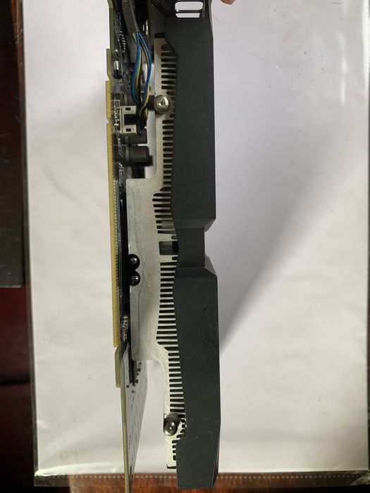 GTX 750Ti 4Gb asus strix