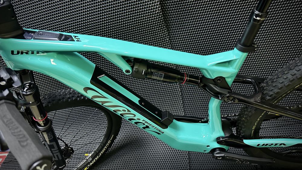 Електро велосипед Wilier Urta Hybrid XT 2024