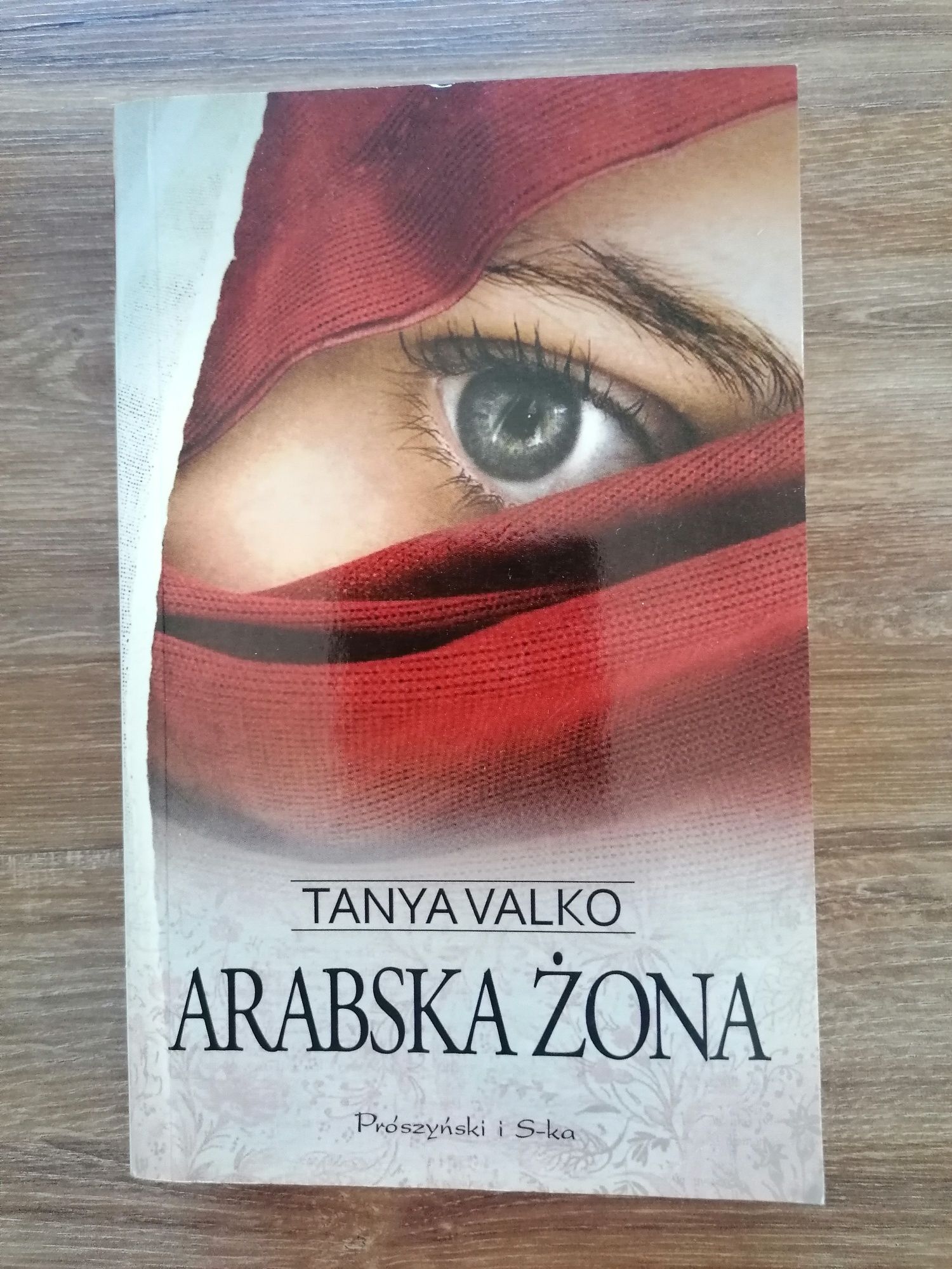 Tanya Valko - "Arabska żona"