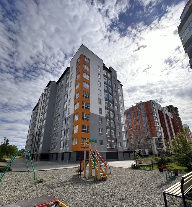 Видова 2к-на квартира (70м²) у жилому будинку ЖК Гальцький-2 на Пасічн