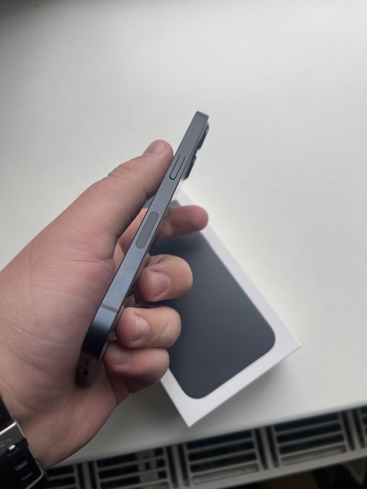 Iphone 13 на 128гб р-сім