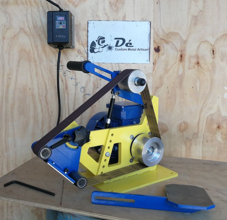 Mini Belt Grinder / mini Lixadeira de Cinta