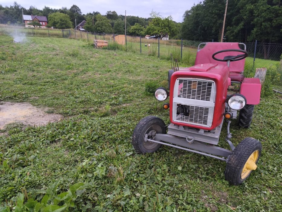 Traktor SAM  Andoria S10