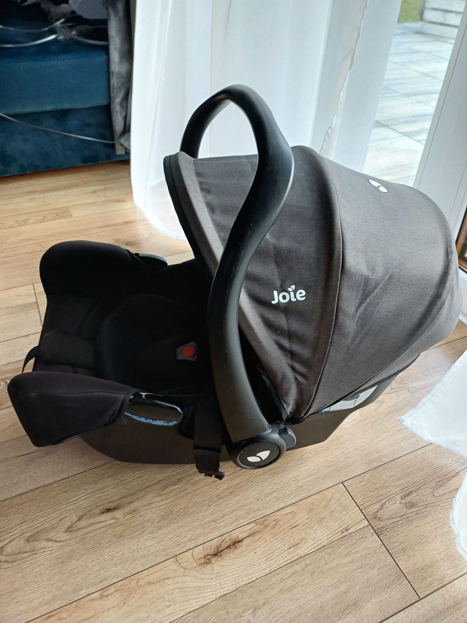 Fotelik Joie I-Snug z bazą I-Base Advance