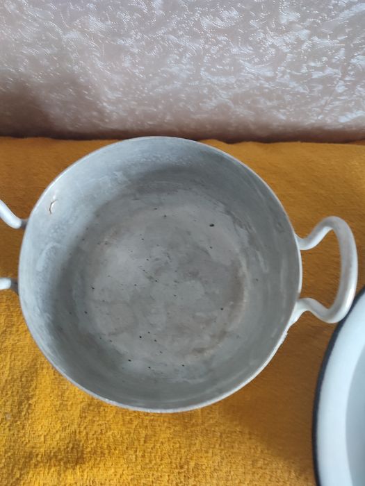 Продаю  вазы конфетницы СССР  бокалы для пива