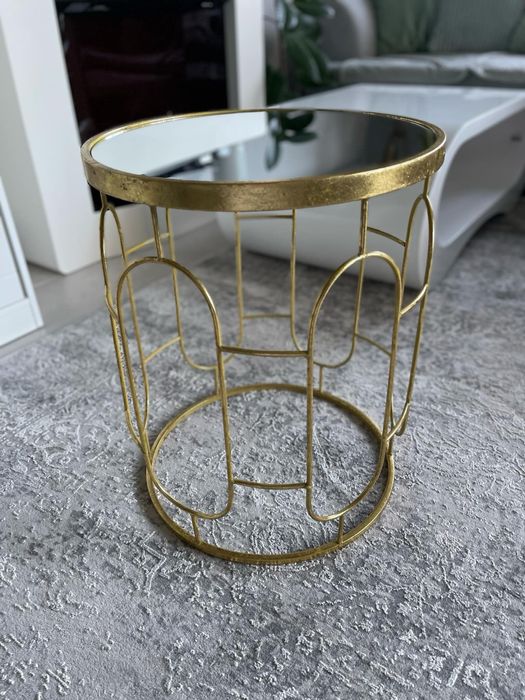 Stolik kawowy zloty ze szklanym blatem / odbior osobisty