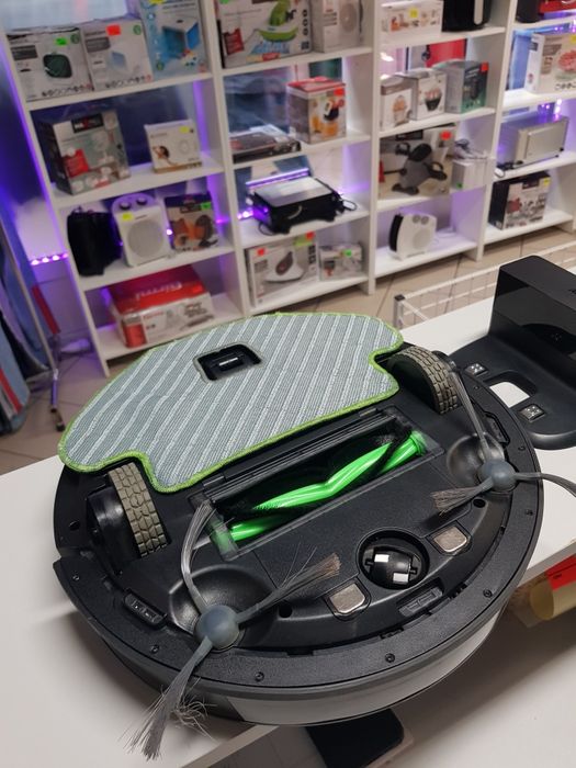 Robot sprzątający  iRobot Roomba Combo Essential.
