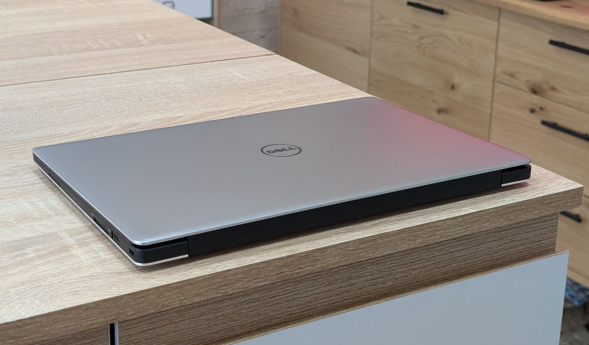 Dell XPS 13 9350 8/256gb i5-6200 13.3"FullHD IPS ShopusCenter