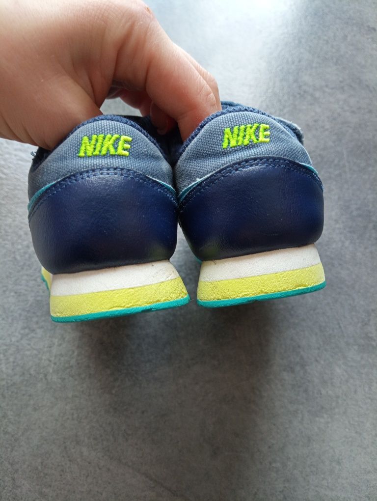 Nike Runner rozmiar 26 sportowe