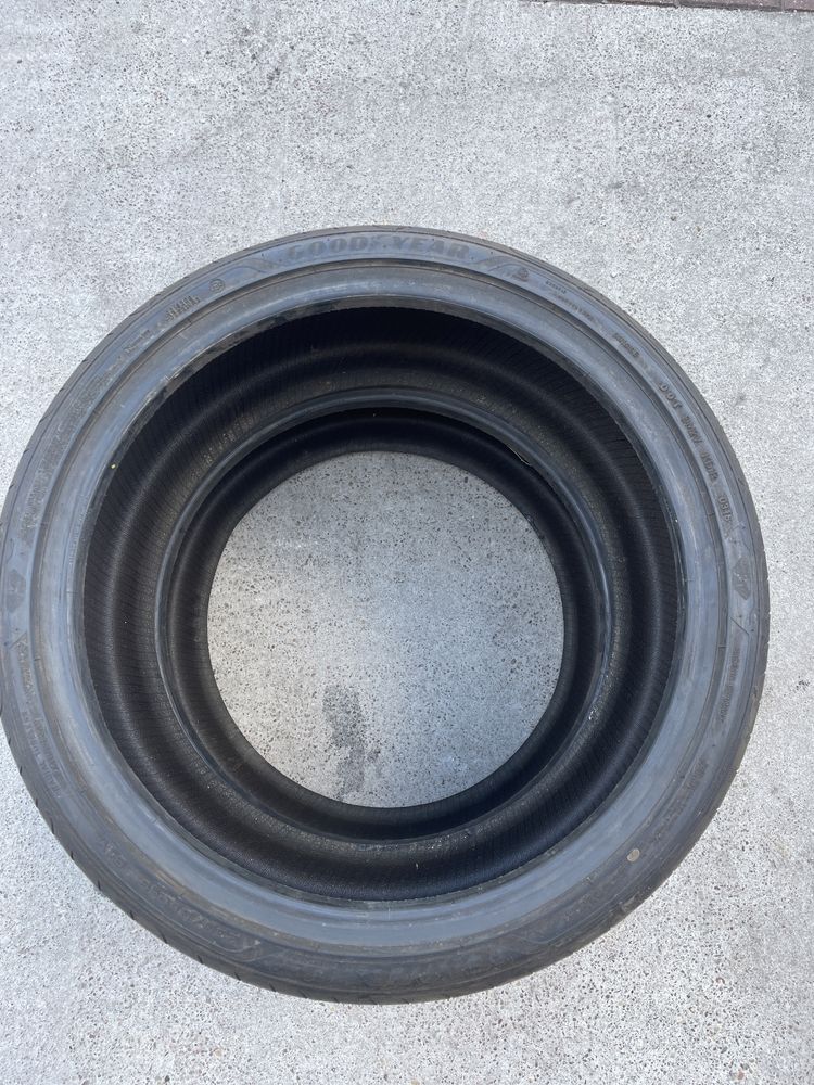 Opony 235/35r19 goodyear eagle F1 2 szt