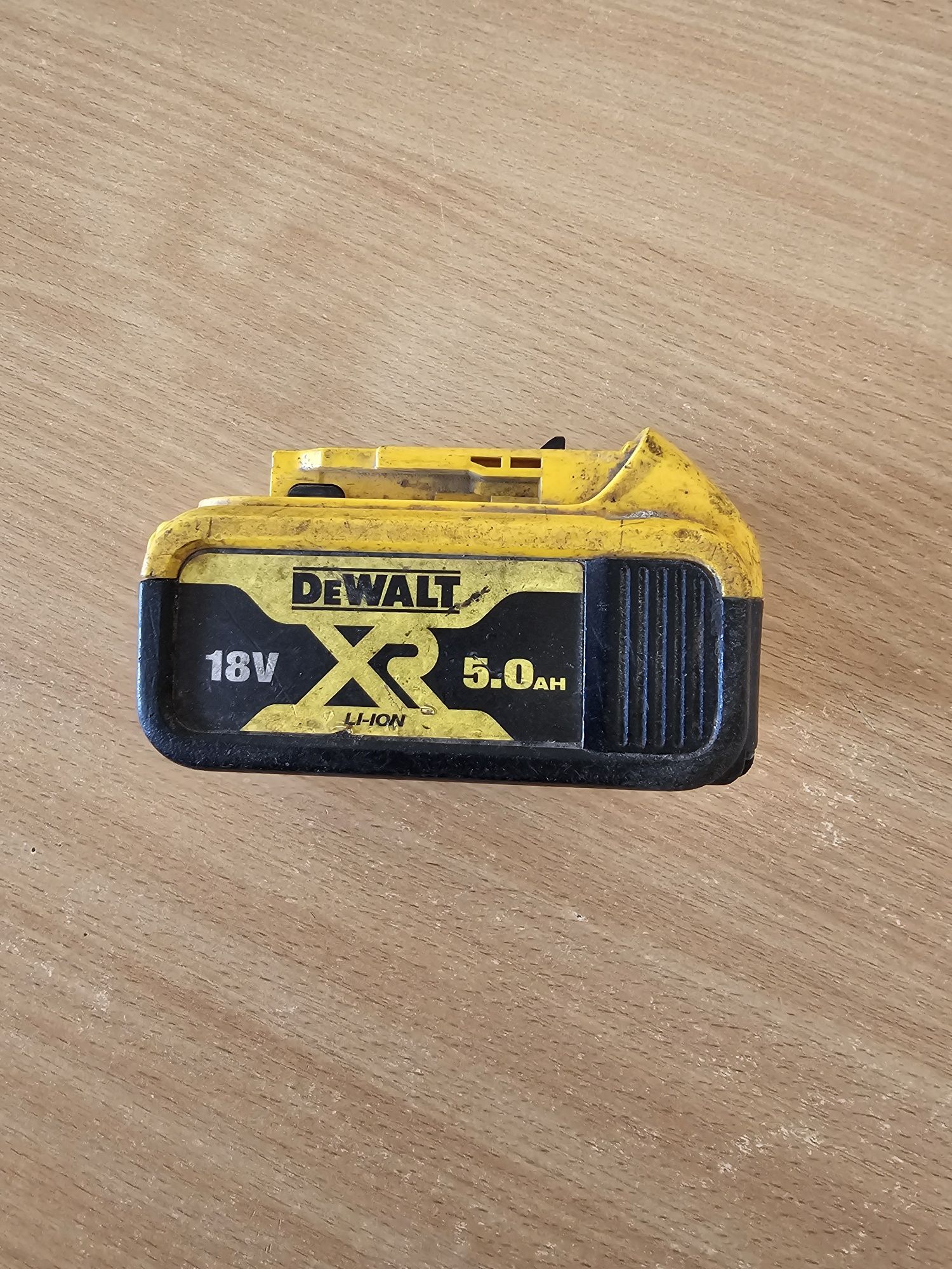 Bateria Dewalt 18V seria XR 5ah