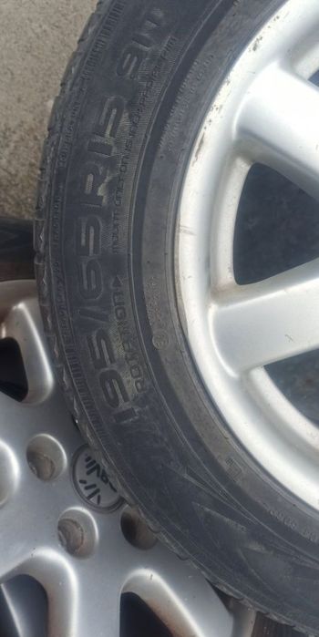 Komplet Opon Zimowych Nokian WR D4 195/65R15 na Felgach Aluminiowych 5