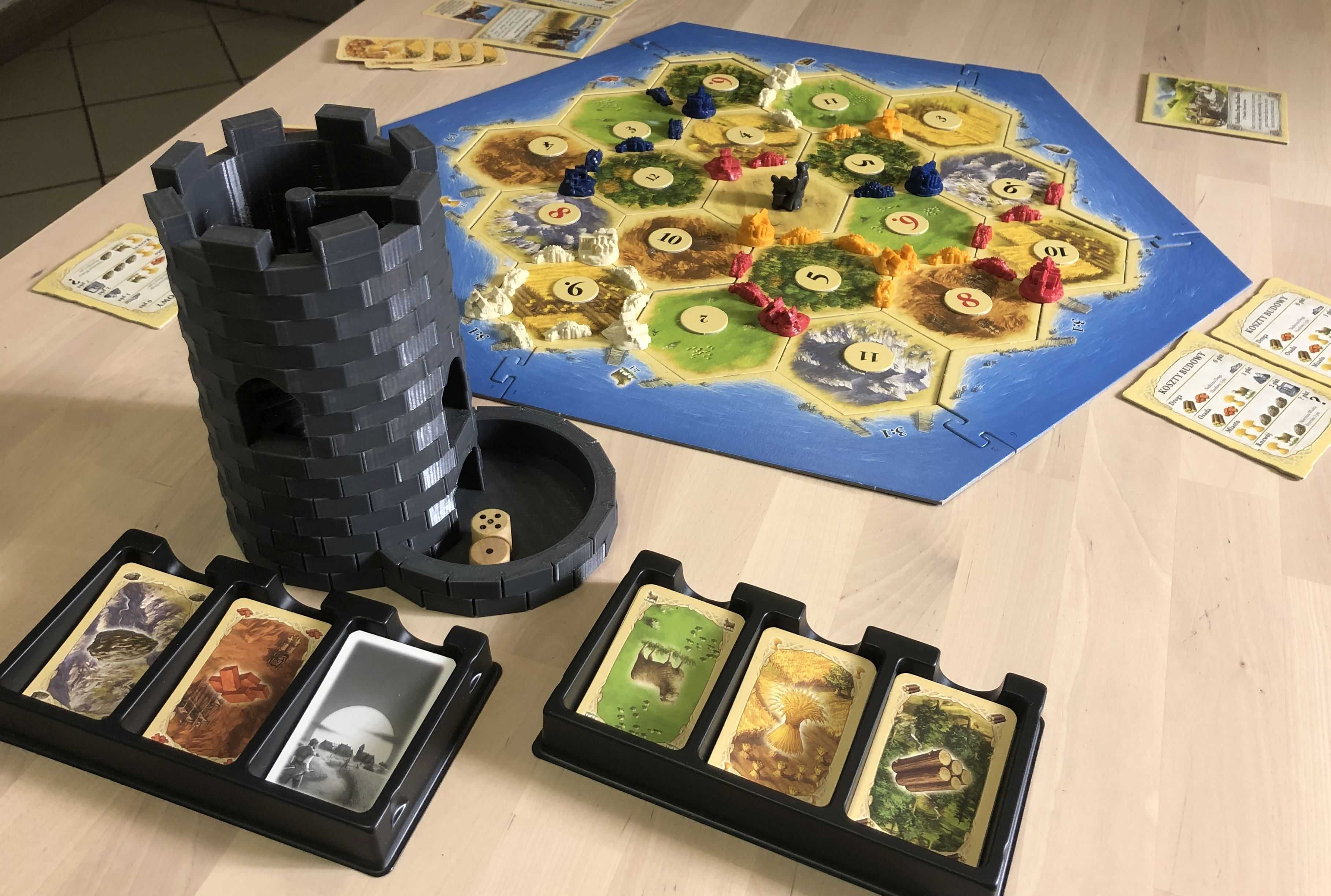 Wieża na Kości – Dice Tower do Gier Planszowych | Rzuć Kość w Stylu