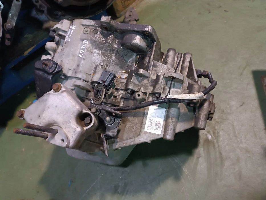 CAIXA DE VELOCIDADES MITSUBISHI SPACE STAR 1.9DID MR916368