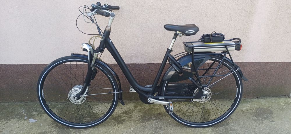 Rower Gazelle Orange C8 Elektryczny