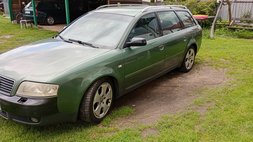 Sprzedam samochód osobowy Audi A6