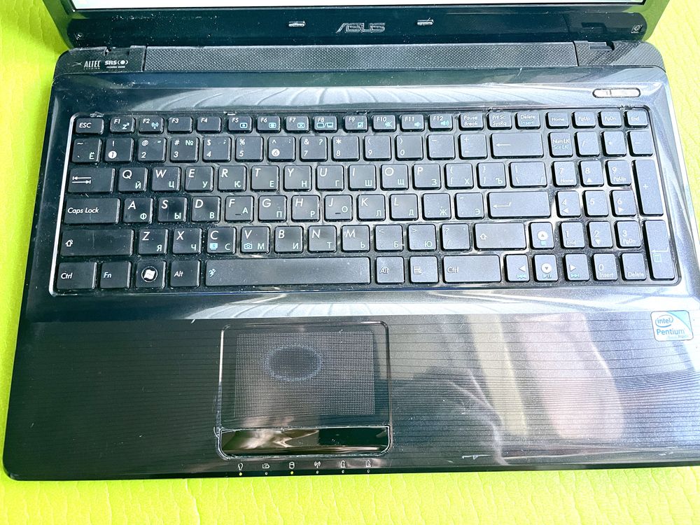 Ноутбук Asus A52J