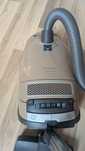 Odkurzacz Miele Complete C3 1600W