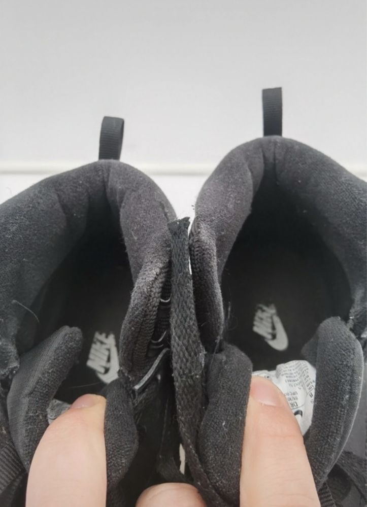 Zimowe ocieplane buty męskie nike za kostkę