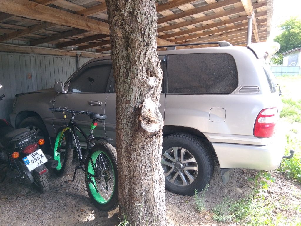Toyota Land gruIser 100