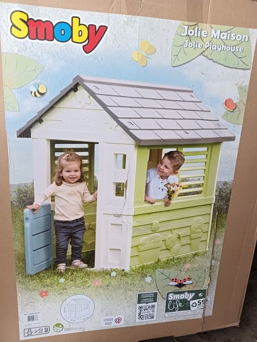 Plastikowy domek dla dzieci do ogrodu nowy