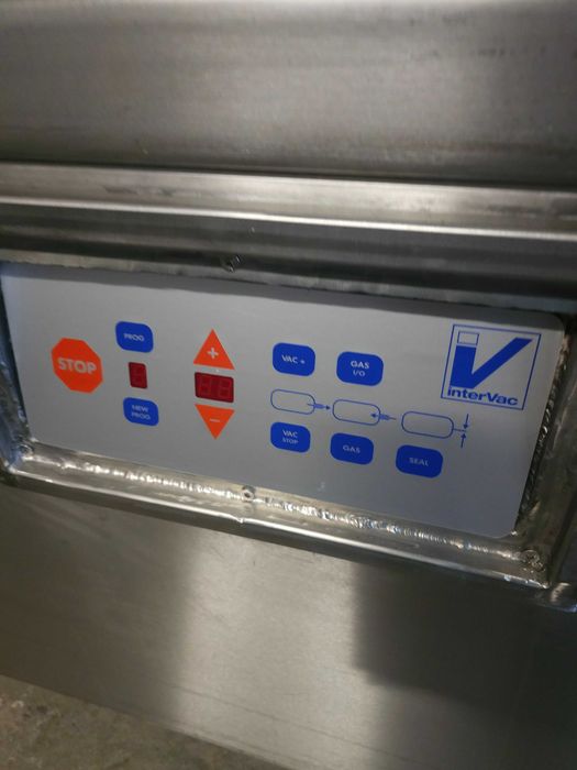 Pakowarka próżniowa Intervac z gazowaniem. Pompa Busch