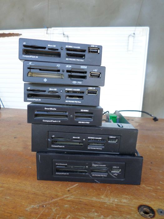 Кард ридер Card reader Картридер  внешний   б.у рабочий