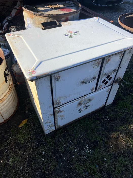 Fogao a lenha em excelente estado