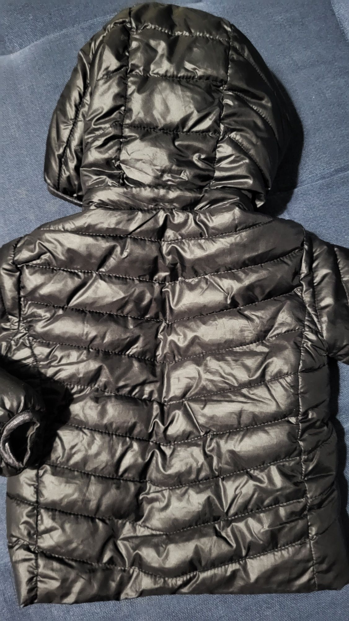 czarna kurtka puffer H&M rozm 92 jak nowa