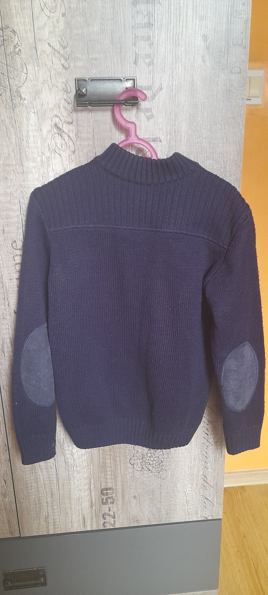 Sweter rozmiar 122