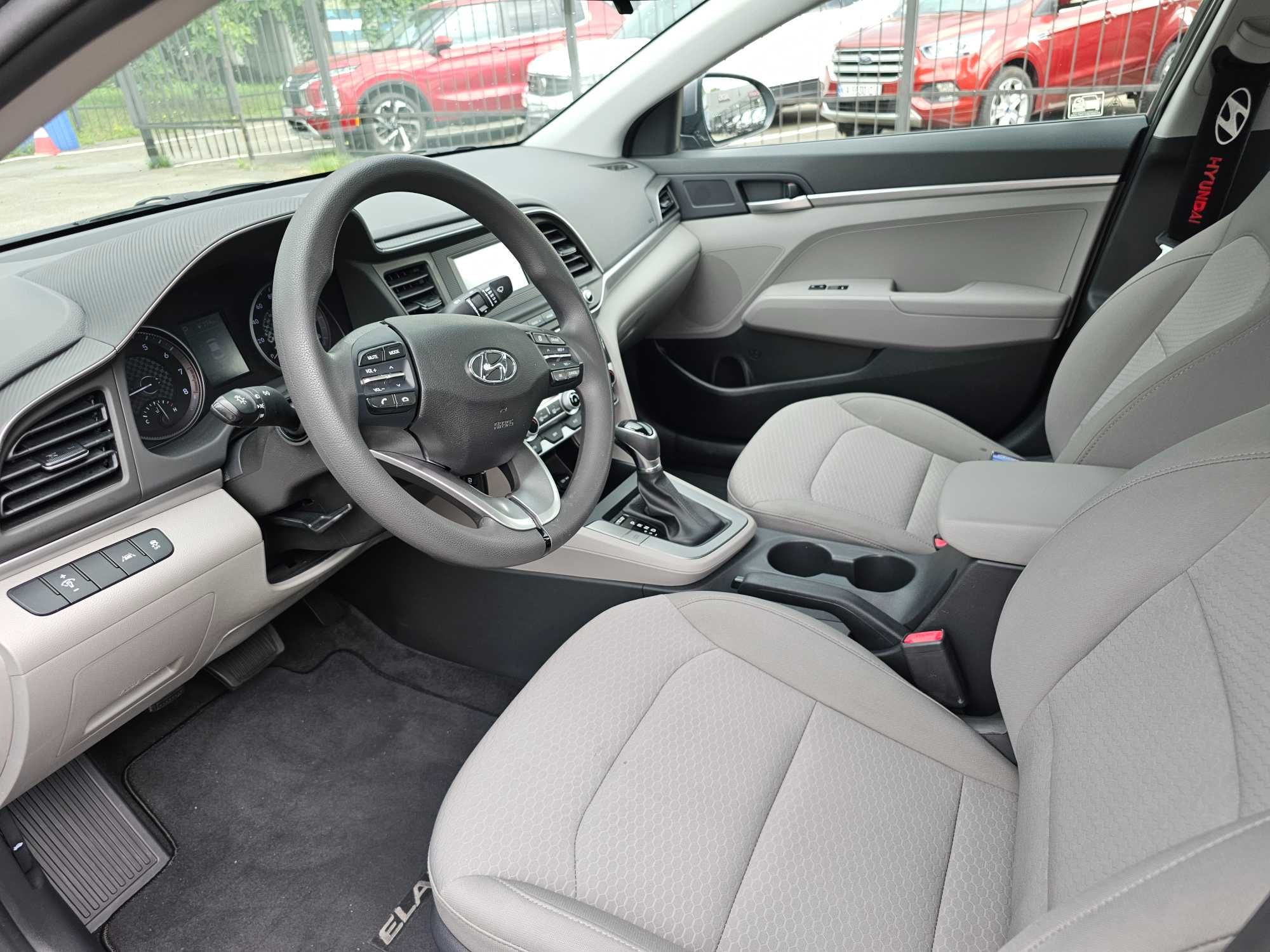 Hyundai Elantra SE 2019