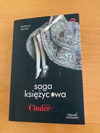 Saga Księżycowa "Cinder" Marissa Meyer