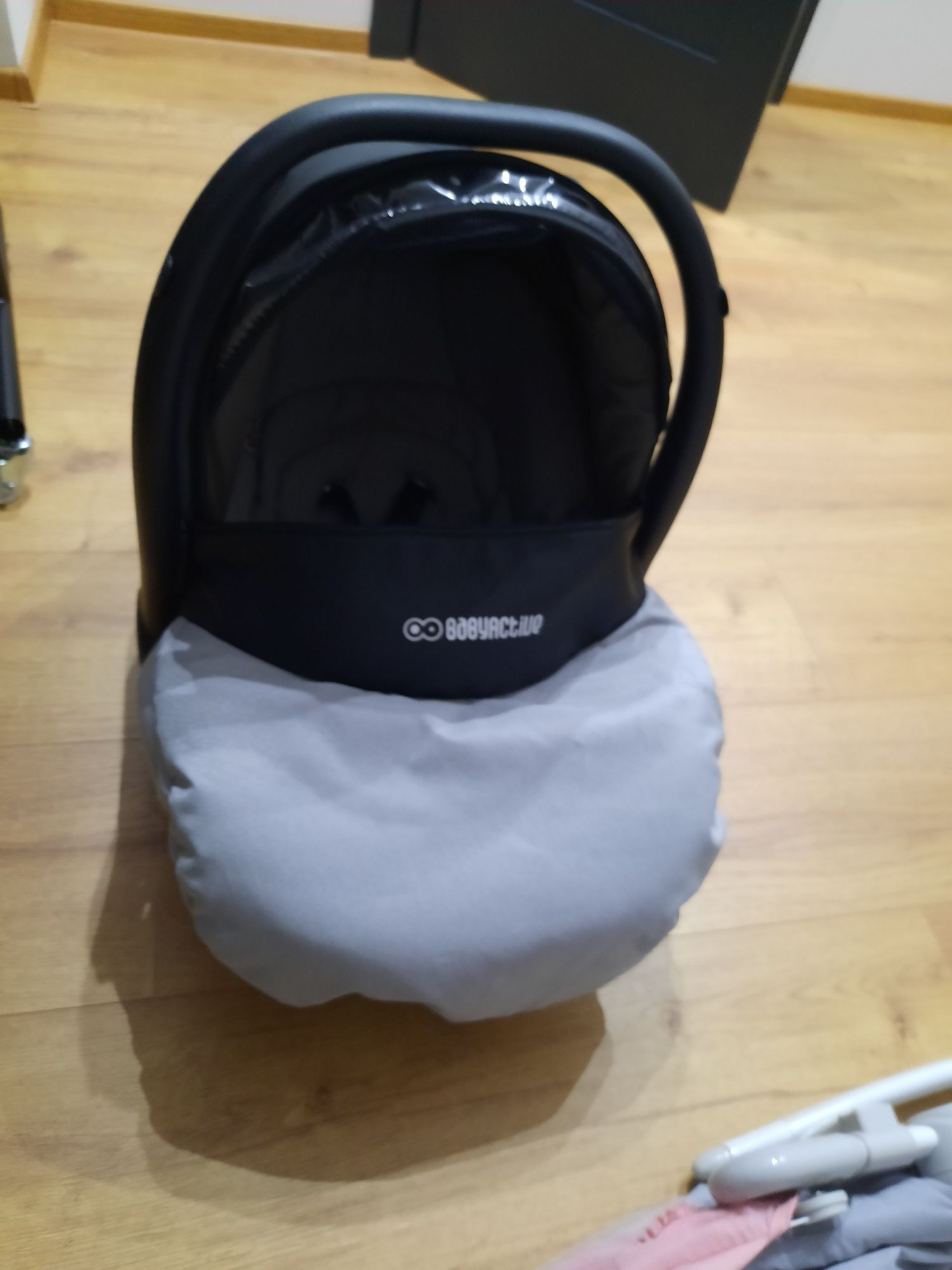 Wózek Chic 4 w 1
