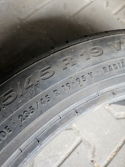 2szt 235/45/19 Continental SSR 6.5mm dot3117r LATO