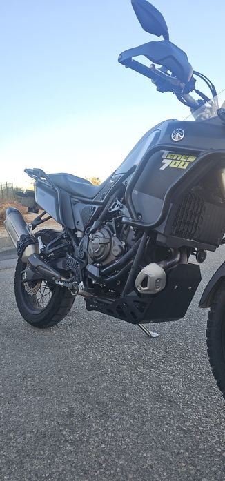 Tenere 700 como nova
