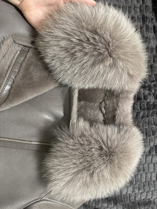 Стильна жiноча дублянка с натуральным хутром