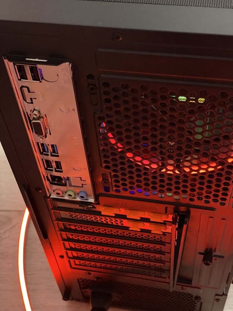 Ігровий ПК GTX 1070 / 12 ядер / 16GB – Гарантія |Игровой компьютер