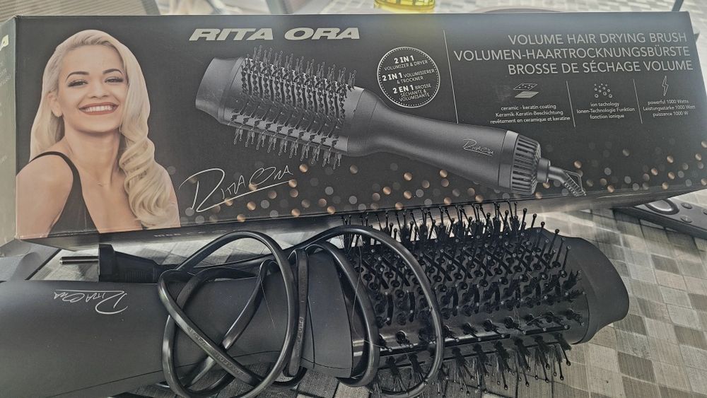 Szczotka do suszenia włosów Rita Ora