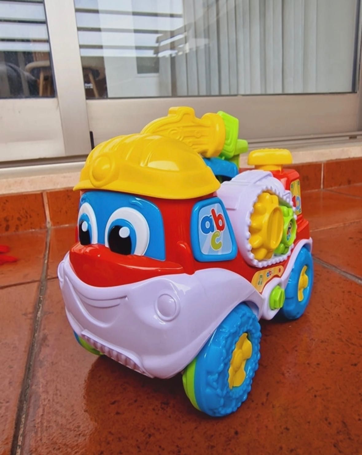 Baby camião de ferramentas