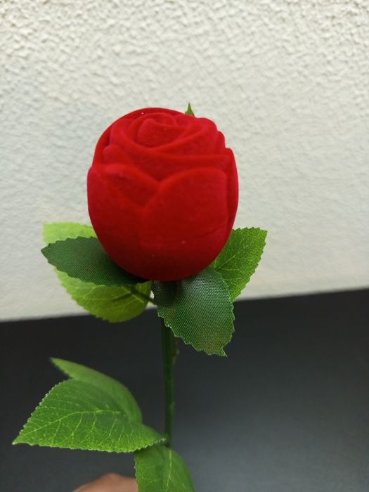 Caixa flor rosa para bijuteria.