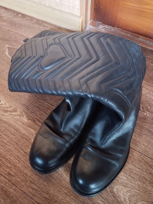 Шкіряні чоботи Gucci