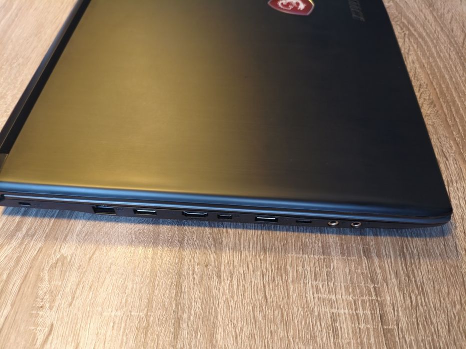 Laptop Gamingowy MSI GV72 7RD, bardzo dobry stan.