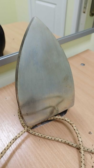 Праска стара раритетна важка